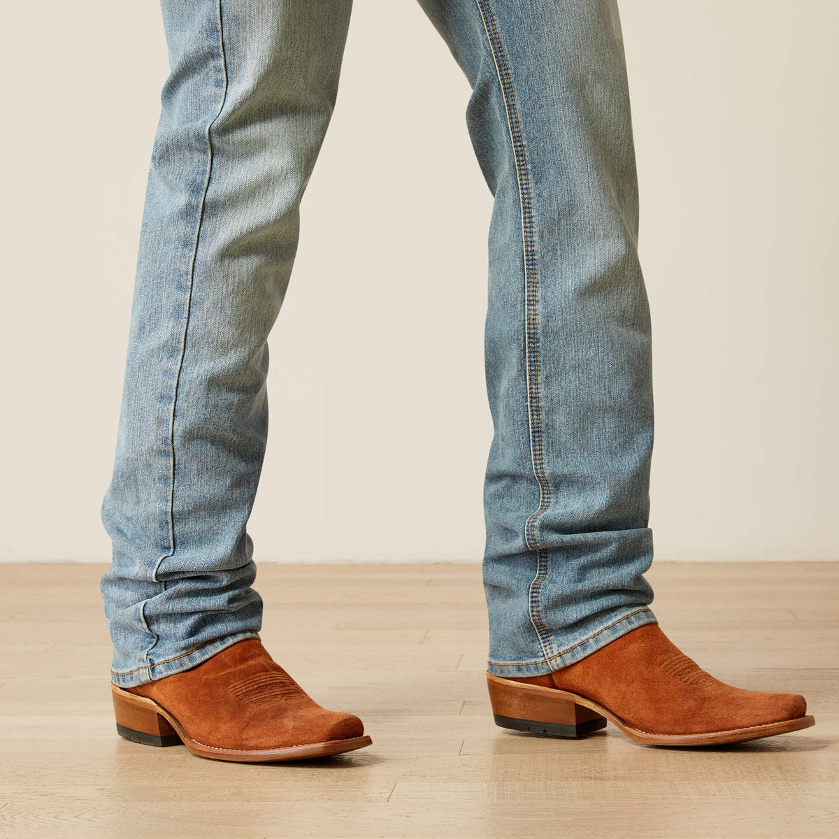 Ariat Customer Favorite M7 Slim Pro Series Ray Straight Leg Jean