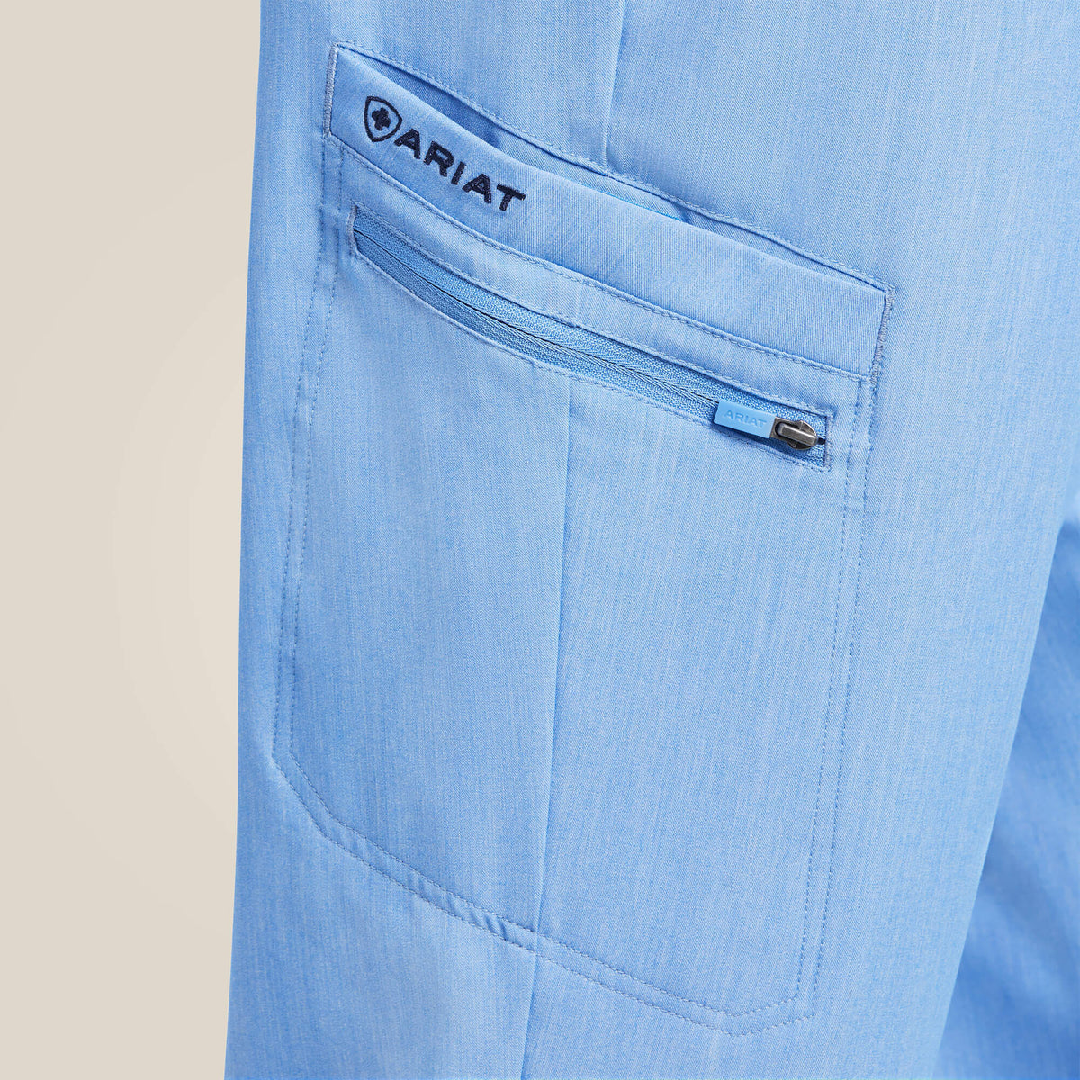 Ariat Top Pick Drew Cargo Stretch Jogger Scrub Pant