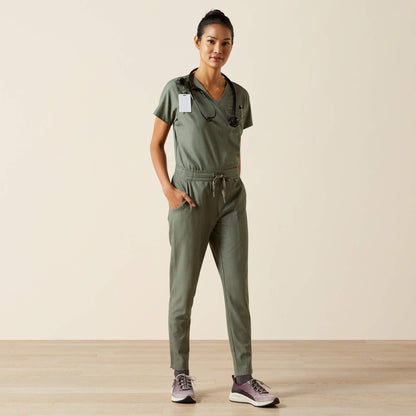 Ariat Smart Buy Beth Basic Scrub Top