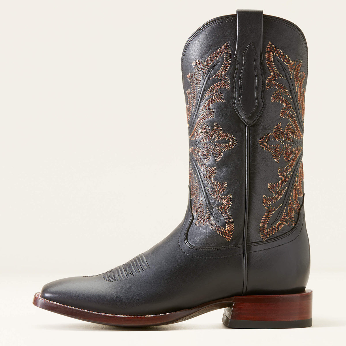 Ariat Customer Favorite Bench Made Bassett Cowboy Boot