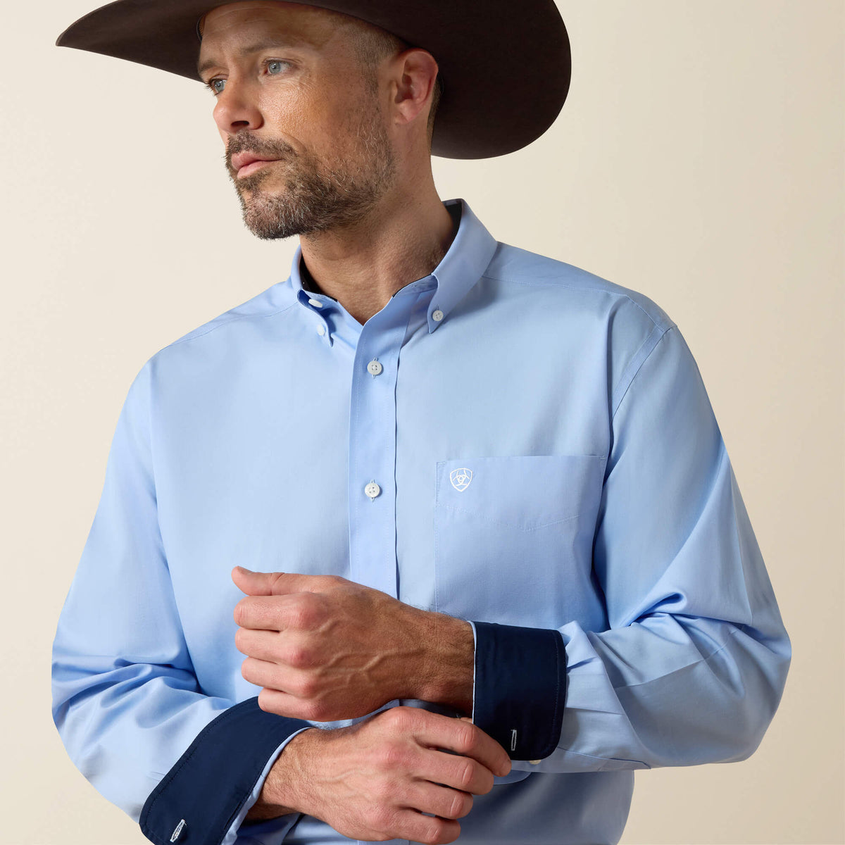 Ariat Discount Wrinkle Free Solid Classic Fit Shirt