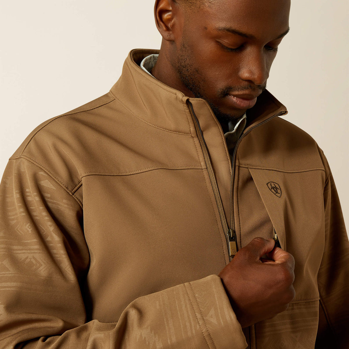 Ariat Smart Buy Vernon Softshell Jacket