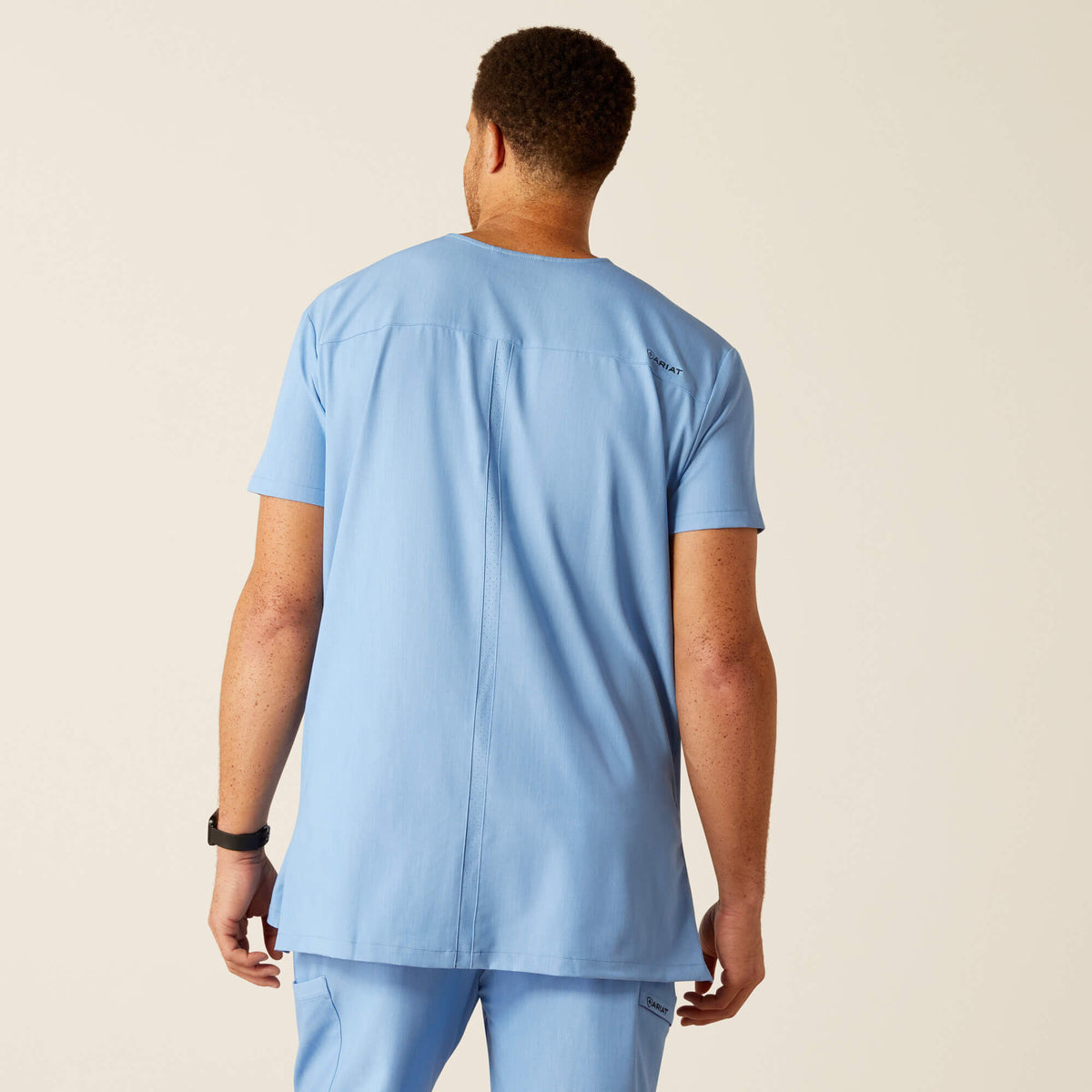 Ariat Best Price Derham 6 Pocket Scrub Top