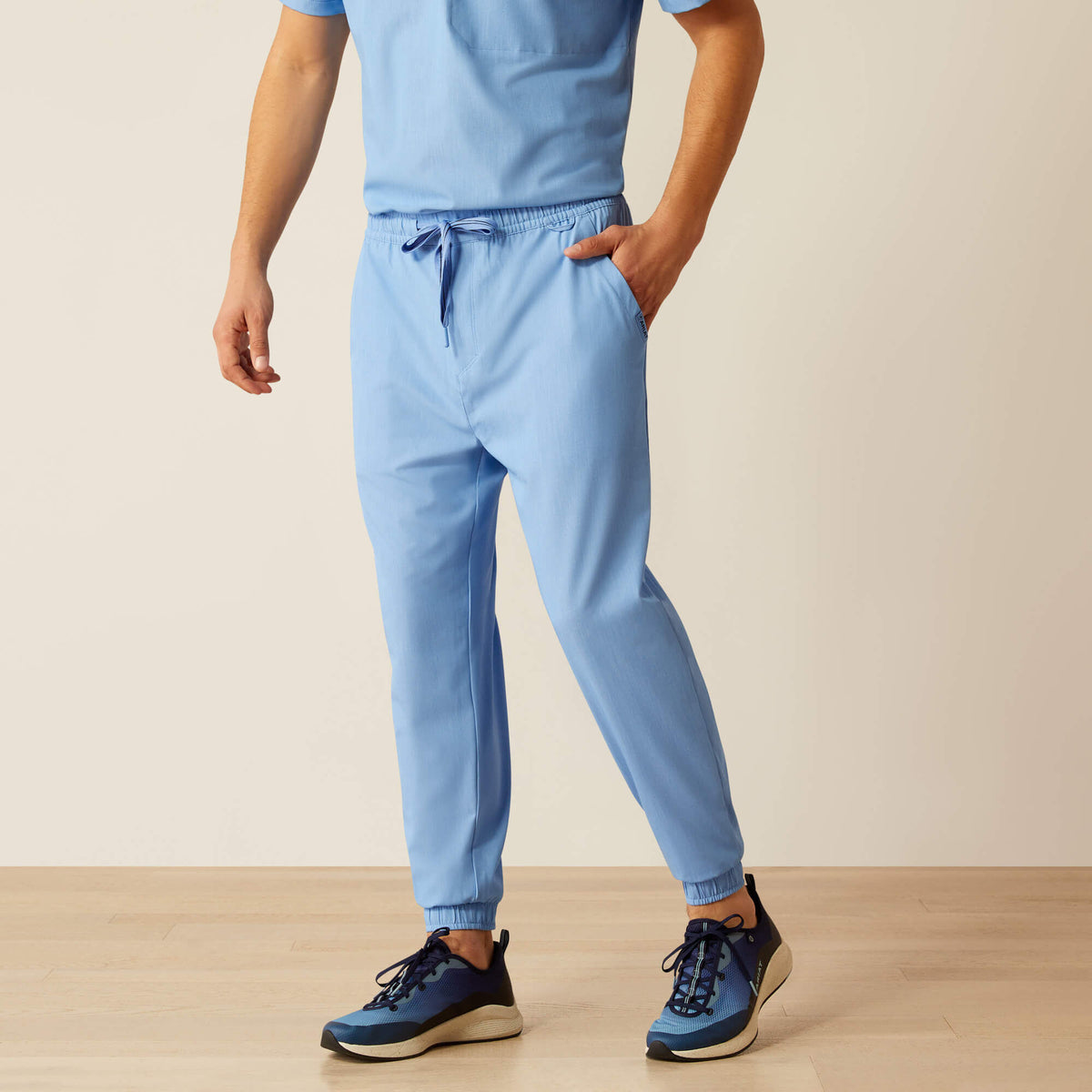 Ariat Top Pick Drew Cargo Stretch Jogger Scrub Pant