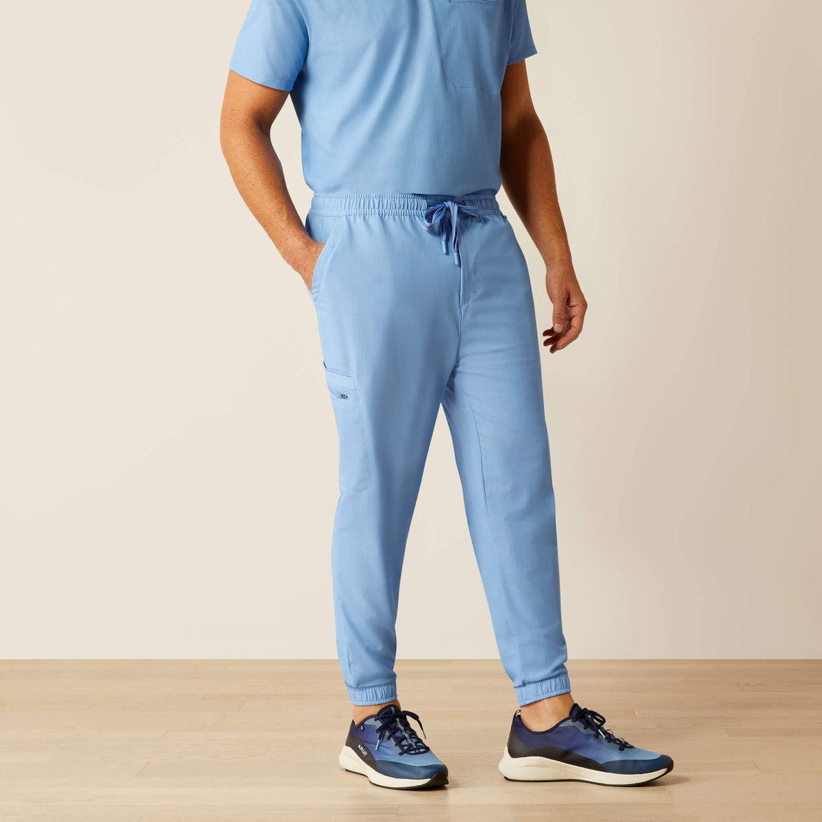 Ariat Top Pick Drew Cargo Stretch Jogger Scrub Pant