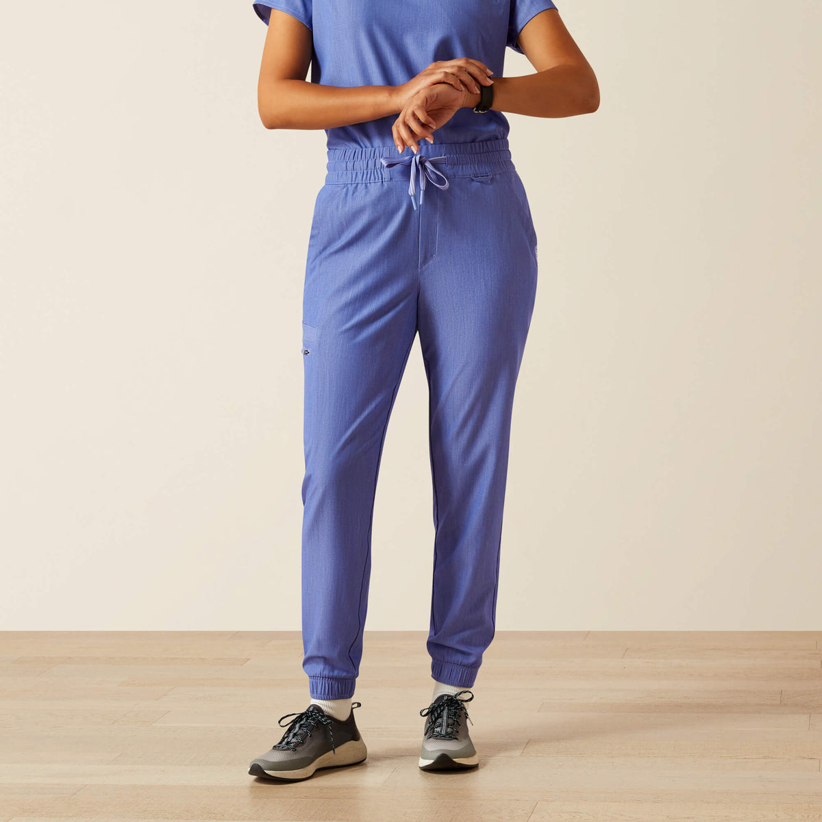 Ariat Trending Blackwell Cargo Stretch Jogger Scrub Pant