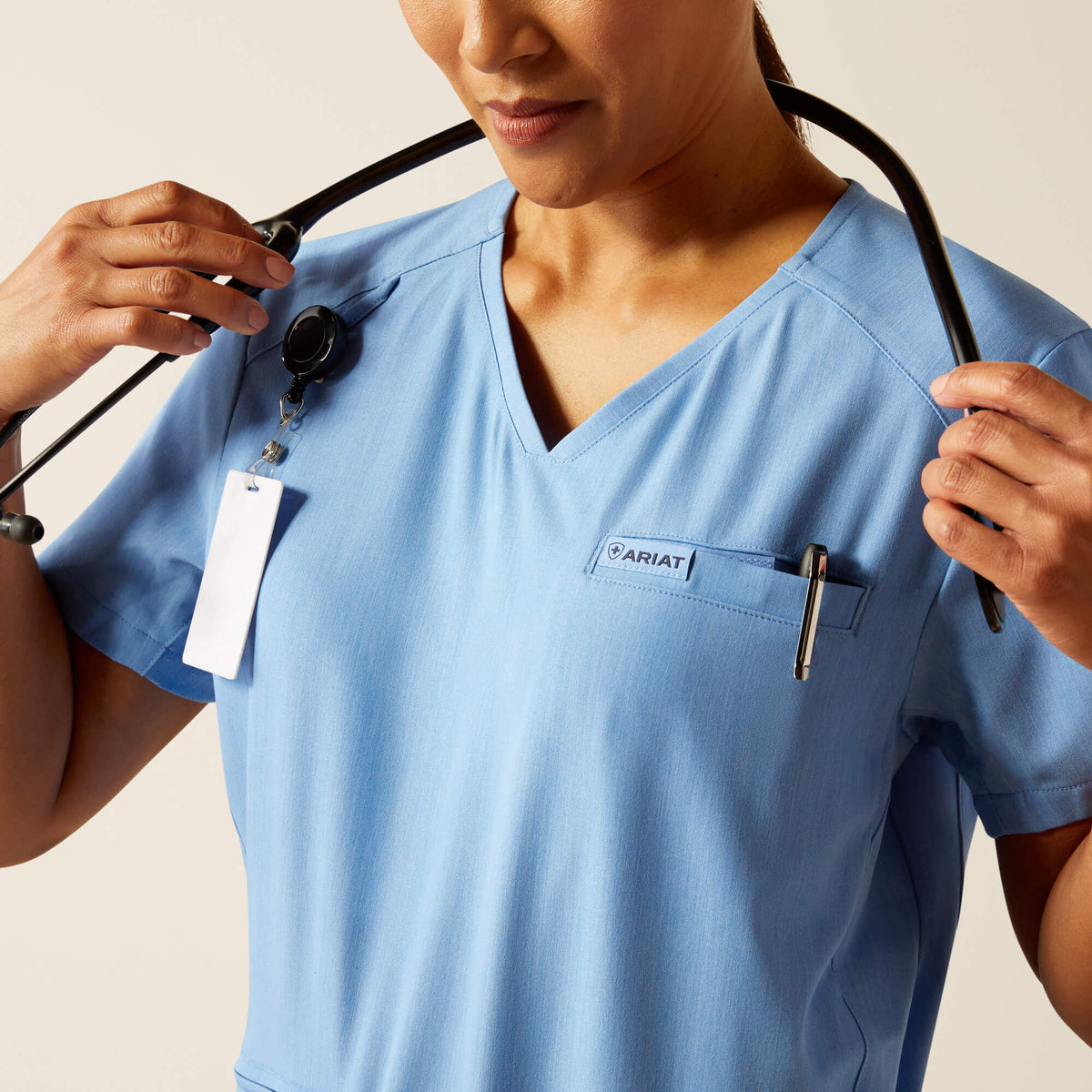 Ariat Premium Clara 6 Pocket Scrub Top