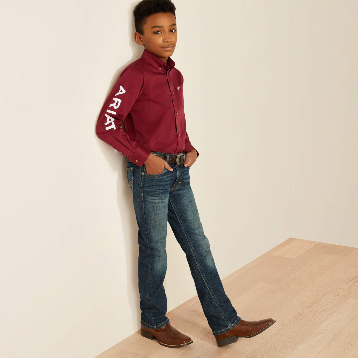 Ariat Essential Team Logo Twill Classic Fit Shirt