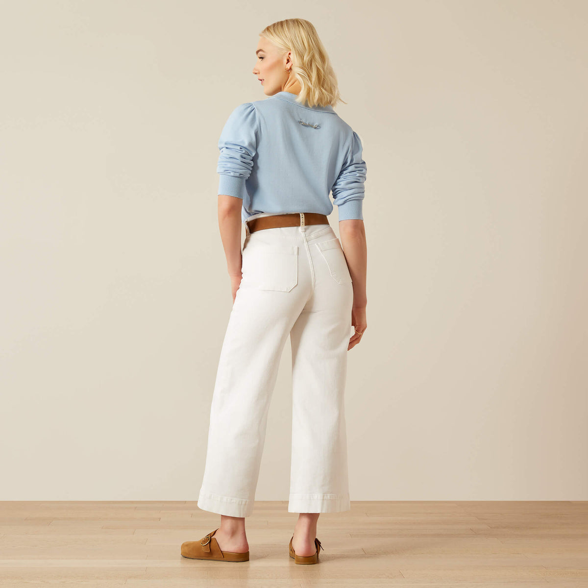 Ariat Value Ultra High Rise Countryside Wide Leg Crop Jeans