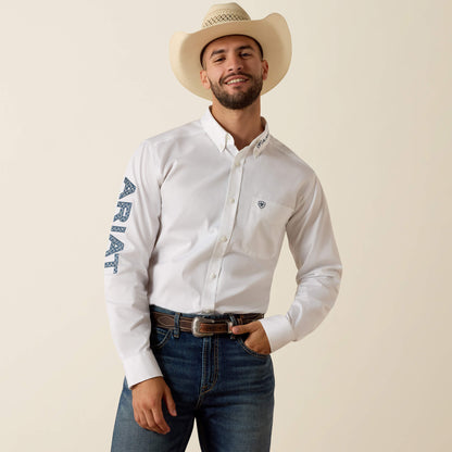 Ariat Exclusive Team Logo Lightweight Twill Fitted Shirt