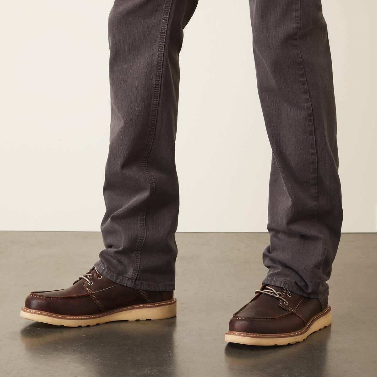 Ariat Trusted M7 Grizzly Straight Jean