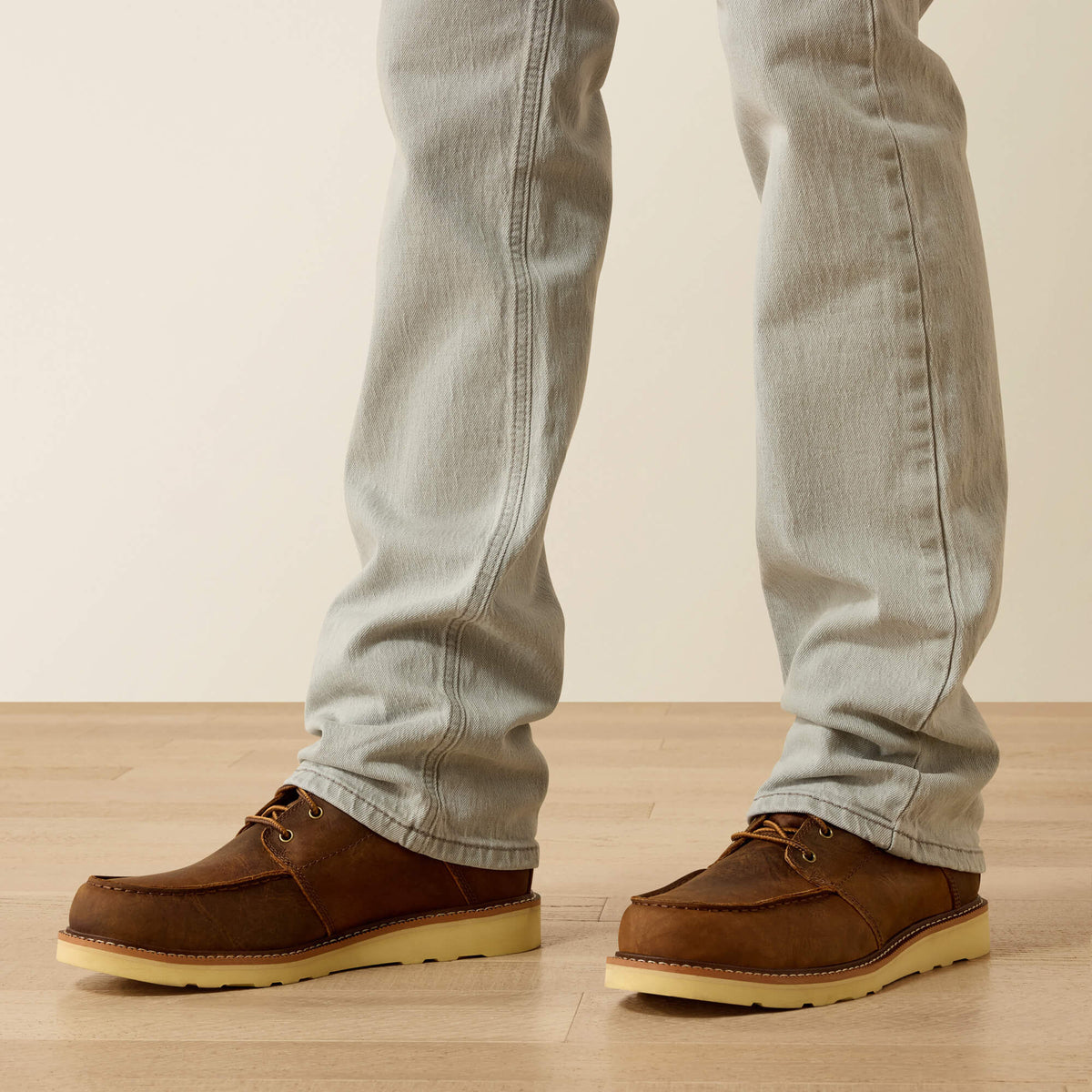 Ariat Featured M7 Slim Oliver Straight Leg Jeans