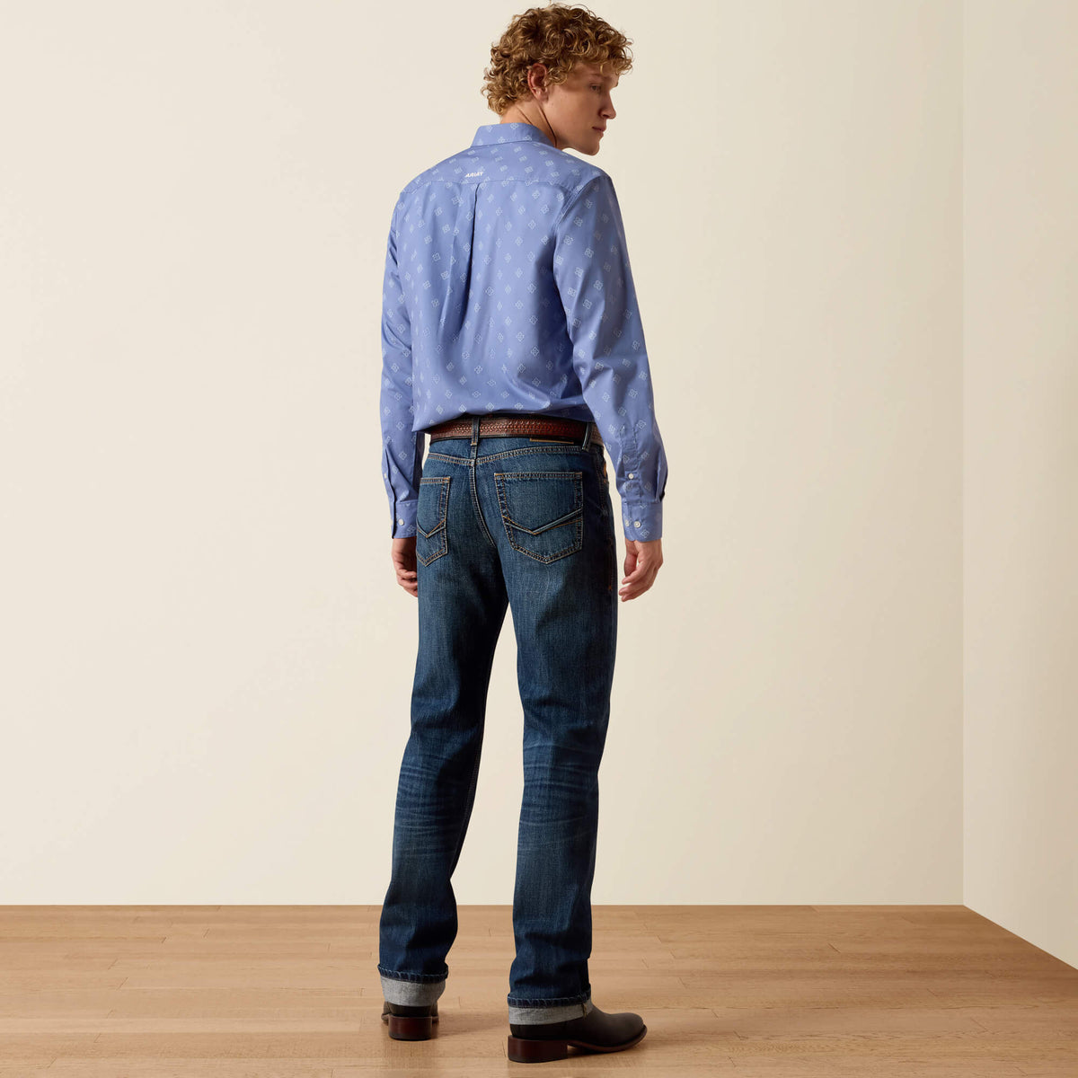Ariat Value M7 Slim Adam Classic Rise Straight Leg Jeans