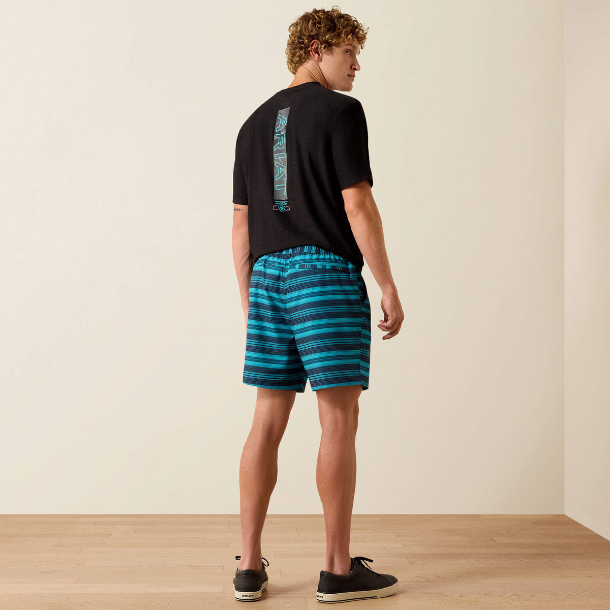 Ariat Sale The Weekender 6" Shorts