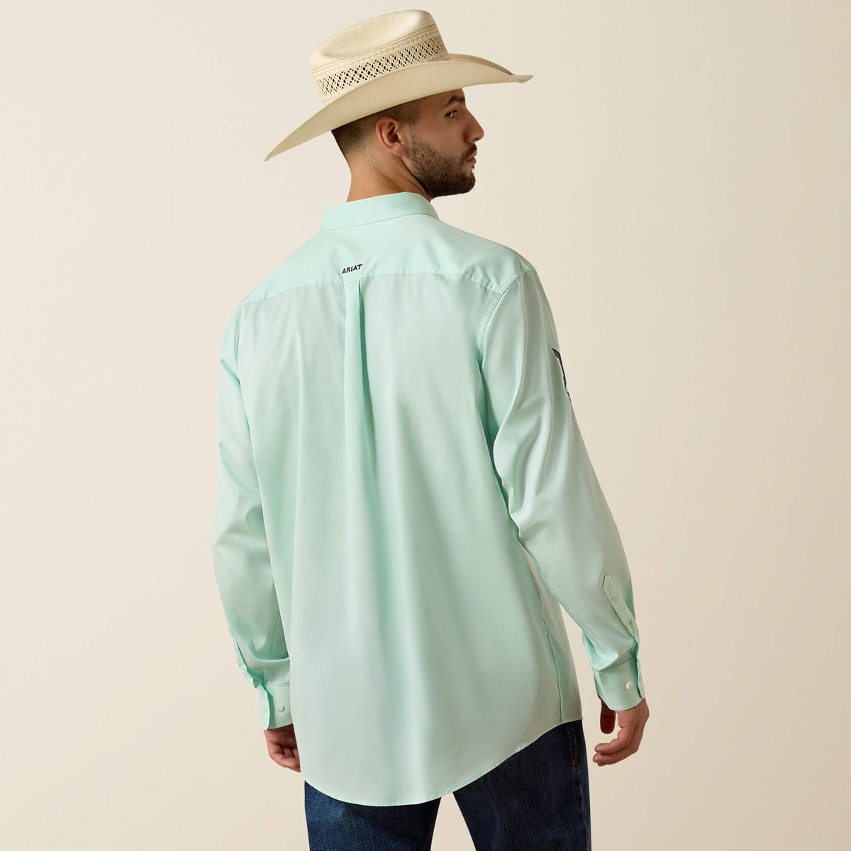 Ariat Quality Team Logo Lightweight Twill Classic Fit Shirt
