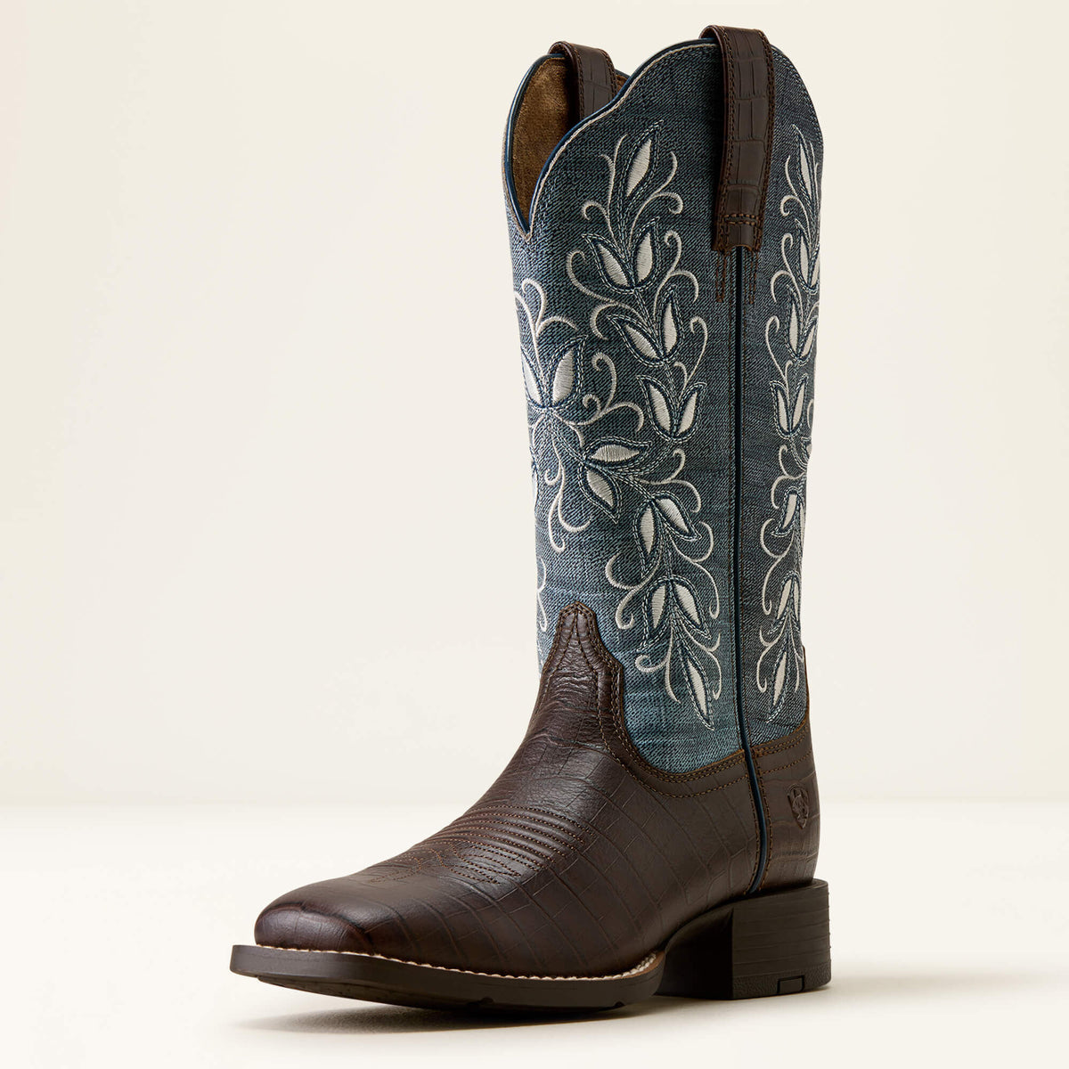 Ariat Essential Round Up Holly Wide Square Toe Western Boot