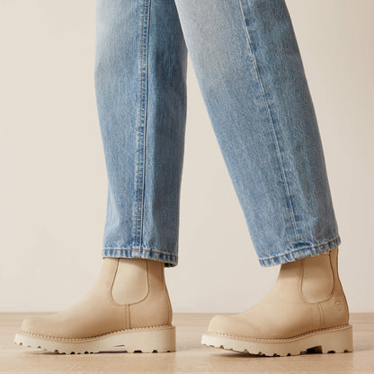 Ariat Discount Ultra High Rise Tomboy Straight Leg Jeans