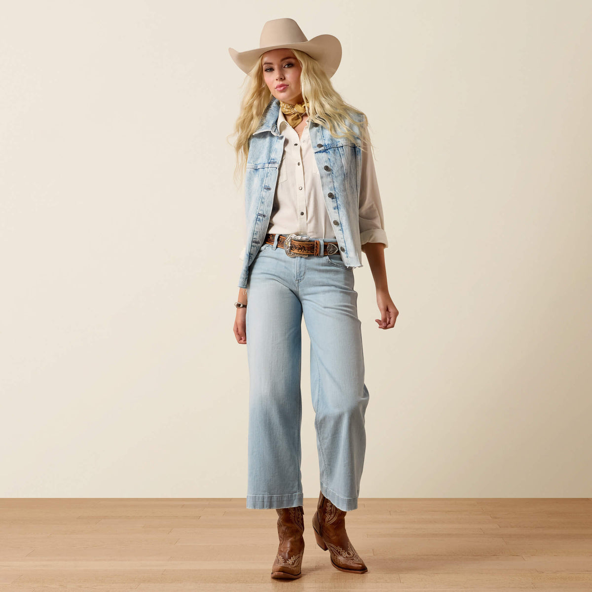 Ariat Premium Perfect Rise Clare Wide Leg Crop Jeans