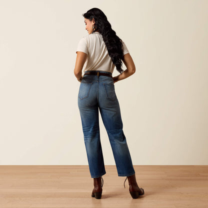 Ariat Quality Ultra High Rise Relaxed Tomboy Straight Leg Jeans
