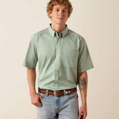 Ariat Deals Lightweight Twill Classic Fit Shirt