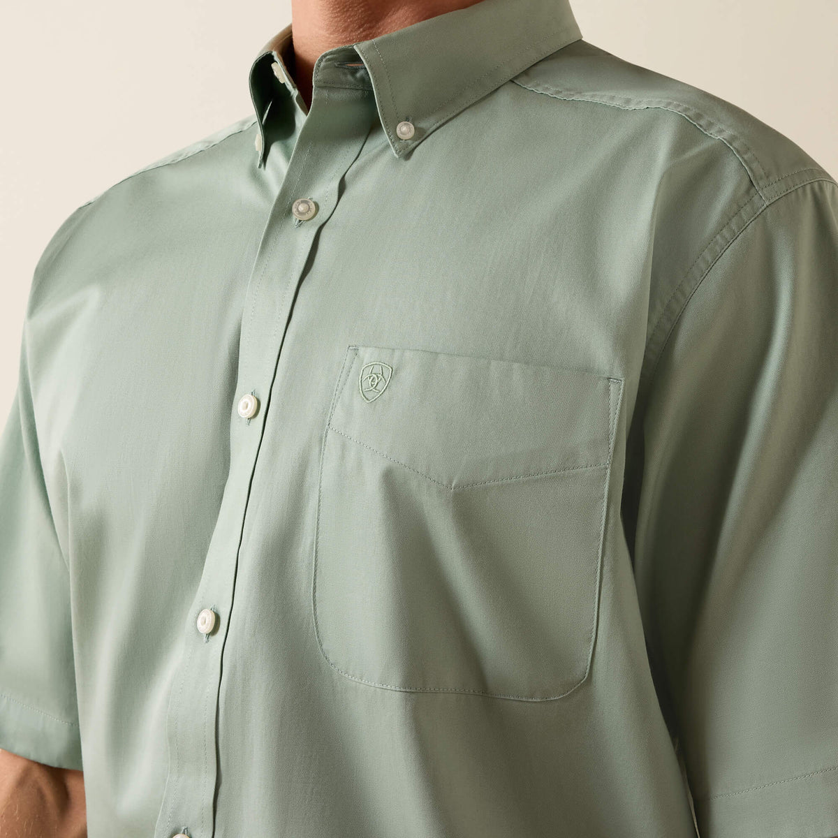 Ariat Deals Lightweight Twill Classic Fit Shirt