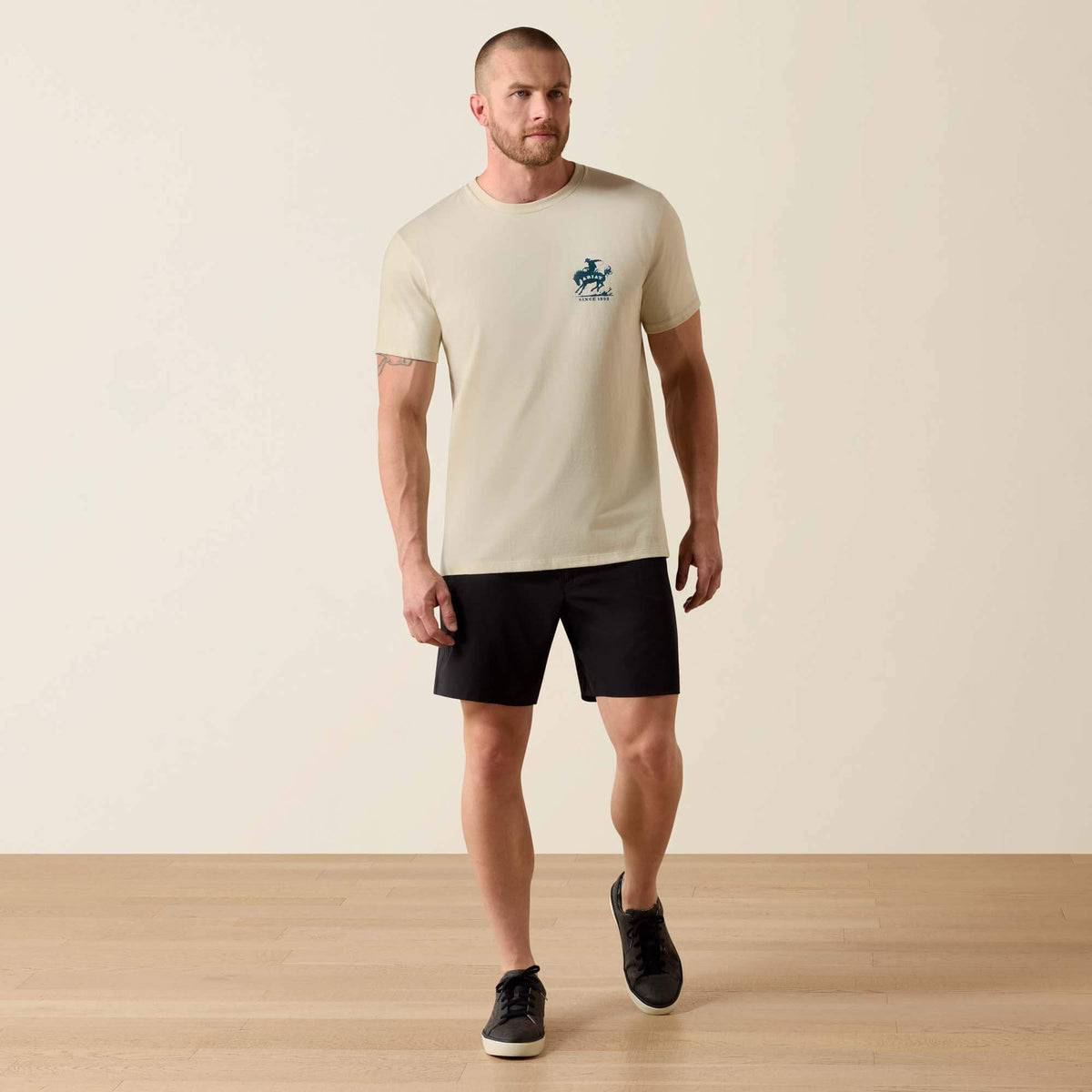 Ariat Great Value Ariat Split Freedom Painted Classic Fit T-Shirt